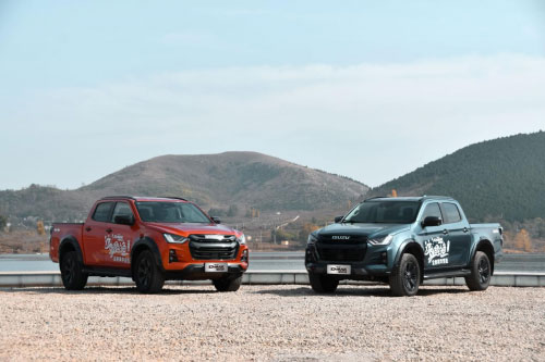 不负顶流实力 D-MAX V-CROSS斩获钜轮奖·年度卓越高端皮卡奖 不负顶流实力 D-MAX V-CROSS斩获钜轮奖·年度卓越高端皮卡奖