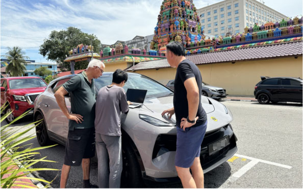 “真实复刻海外典型道路场景”中汽院湖南公司助力智能网联汽车“出海”有实招_图片新闻