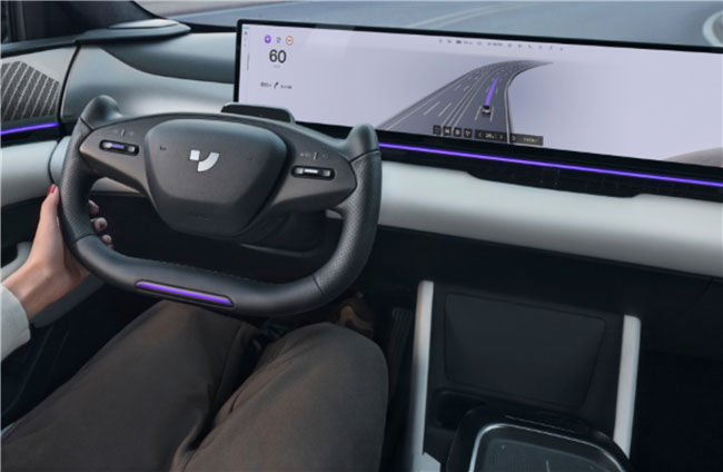 月月开“新车 极越V1.4.0重磅升级