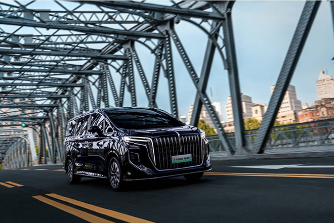 高端出行再进阶 新红旗H9/红旗HQ9 PHEV 东莞上市