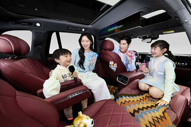 问界M8正式发布 车载小艺一路聊 随时随地问问小艺 问界M8正式发布 车载小艺一路聊 随时随地问问小艺