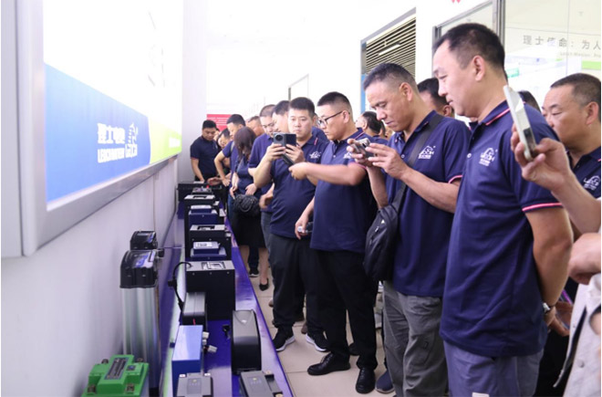 理士电池 “焕新敢为 共启新程” 新品发布会