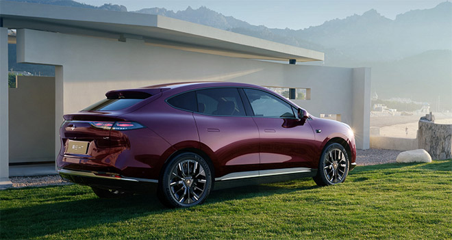 20万纯电SUV 昊铂HT和智己LS6怎么选