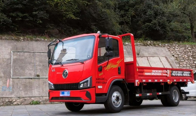 陕汽德龍G200 不止“好开 更能“稳赚 陕汽德龍G200 不止“好开 更能“稳赚