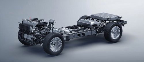 全新坦克500月销三连破7000