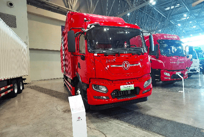 东风商用车推出3款载货车爆款产品