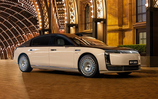 定义者登场：尊界S800交付破万，重塑中国超豪华车竞争法则