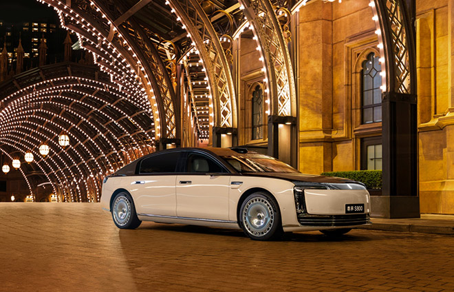 解读尊界S800“一车带全链”背后的产业升维密码