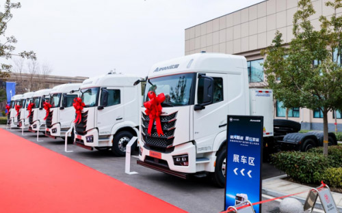 同比大增 1551%！福田汽车 2025 年预计归母净利润达 13.3 亿元_图片新闻